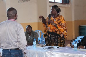 Espérance Nzuzi,responsable d'une structure paysanne de Lukula au Bas-Congo pose une question/Infobascongo