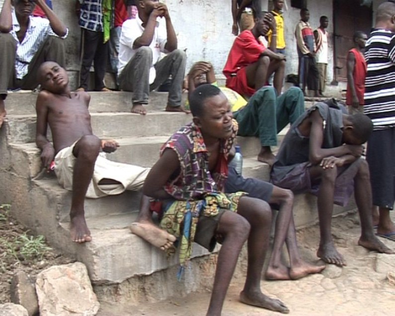 Boma : condamnés, deux racketteurs  transférés à la prison de Matadi