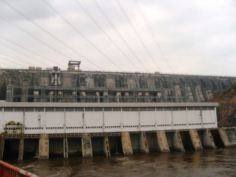 Délestage en Rd congo, le Chef de l’Etat à la recherche d’une solution visite le barrage d’Inga