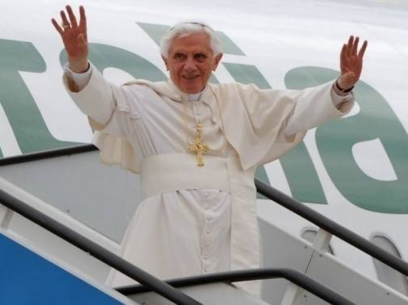 Espagne:Benoît XVI a présidé la veillée devant plus de 500