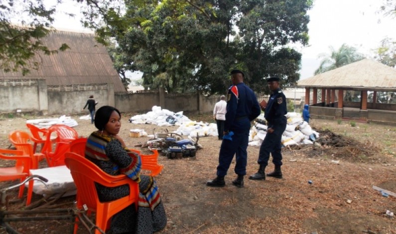 Matadi : la CENI brûle les documents et matériels électoraux périmés
