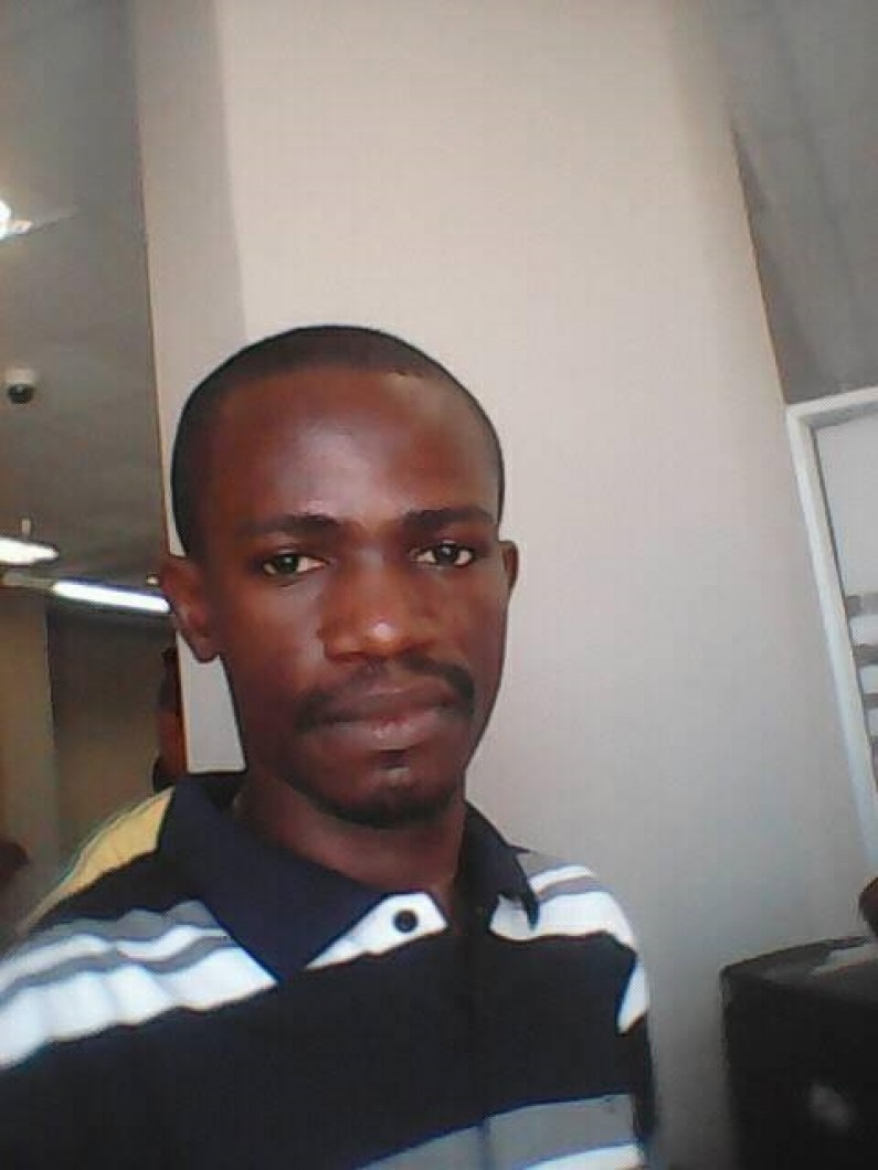 Matadi : Robert Kayama, journaliste talentueux casse sa plume en plein reportage