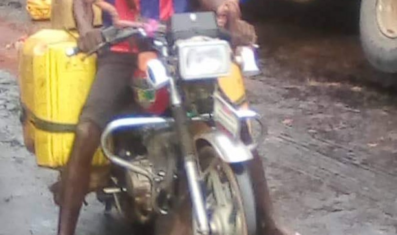 Kongo central-Uije: contrebandiers du carburant et victimes des barrières tracassières