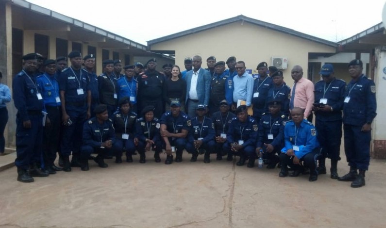 RDC:les formateurs des policiers sur les droits des enfants recyclés