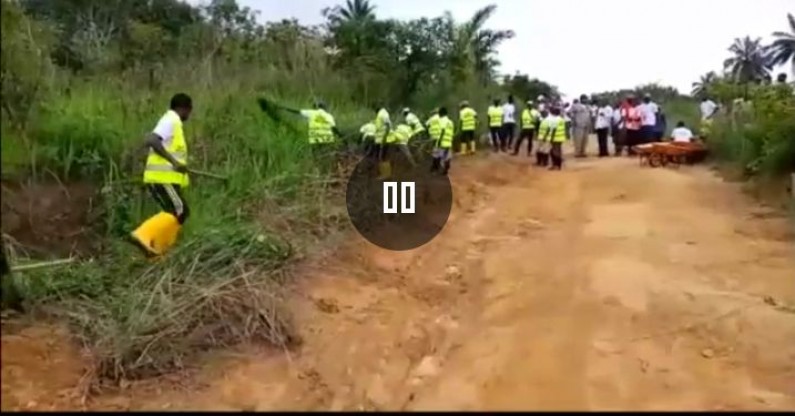 Kongo central: le CABEF en partenariat avec la fondation Ngudianza et la DVDA réhabilitent le tronçon Mpioka-Pont Nkata,à Luozi