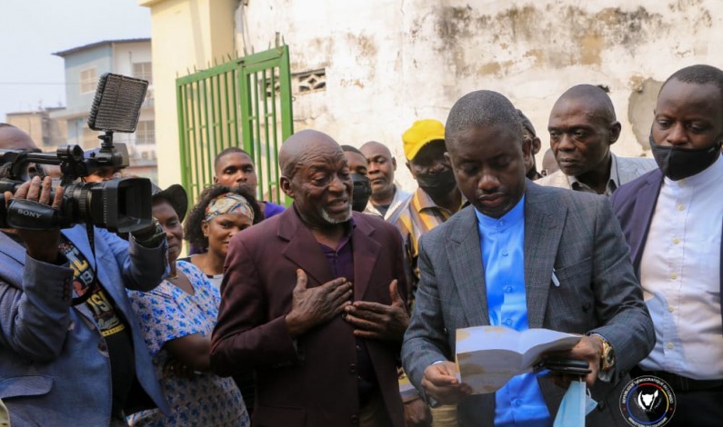 Constructions anarchiques au zoo de Kinshasa: l’ultimatum du ministre du Tourisme Modero Nsimba