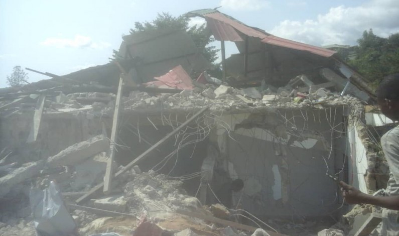 Pleurs et désolation après démolition des maisons dans la concession de SEP Congo à Matadi