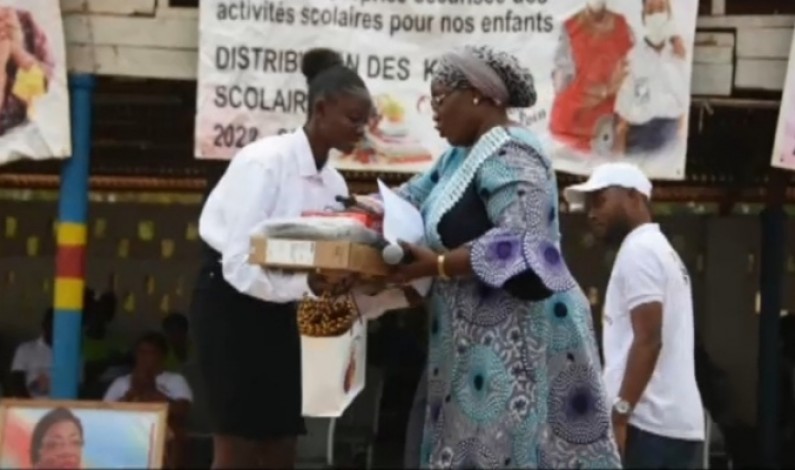 Vacances parlementaires de la sénatrice Ngudianza à Luozi:bourses d’études, Kits scolaires pour soutenir la gratuité de l’enseignement primaire