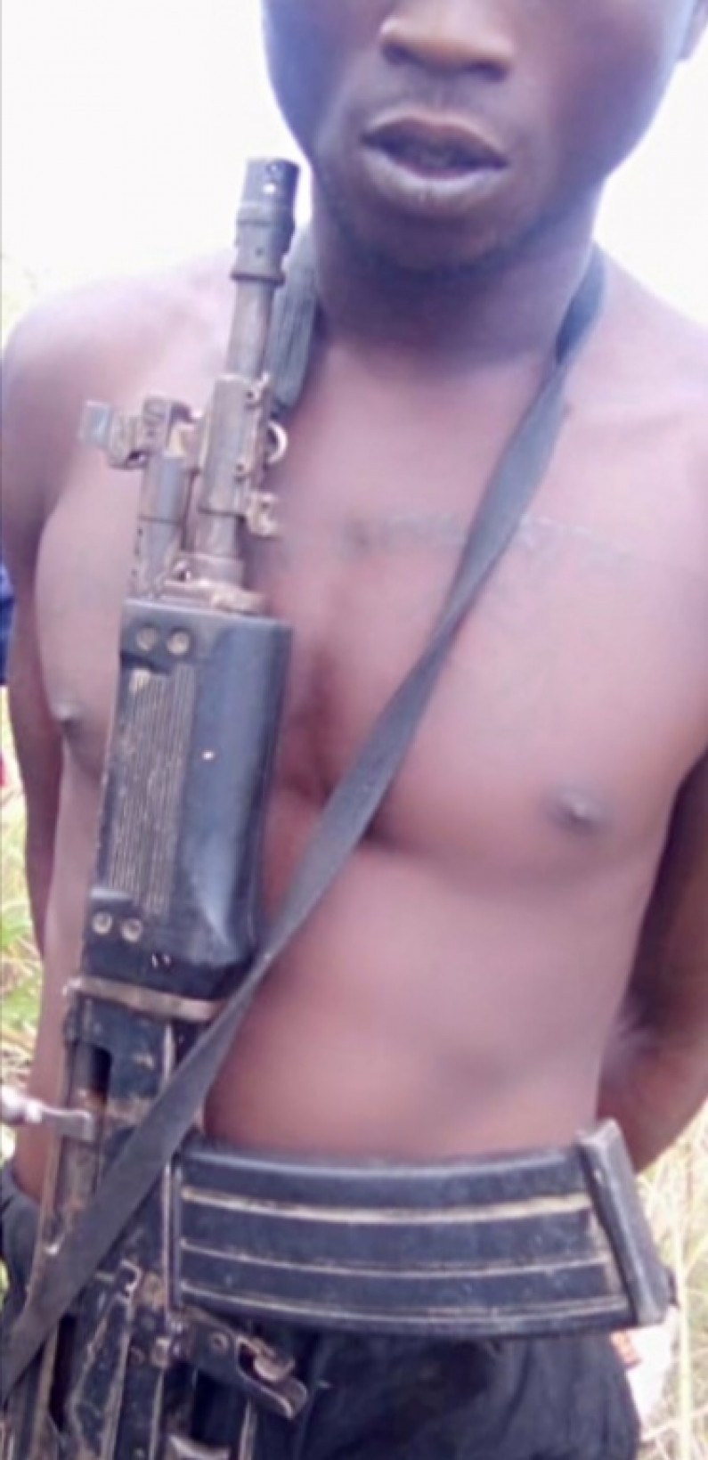 Kwilu-Ngongo :des habitants de Lufulu appréhendent le présumé voleur d’une arme à feu